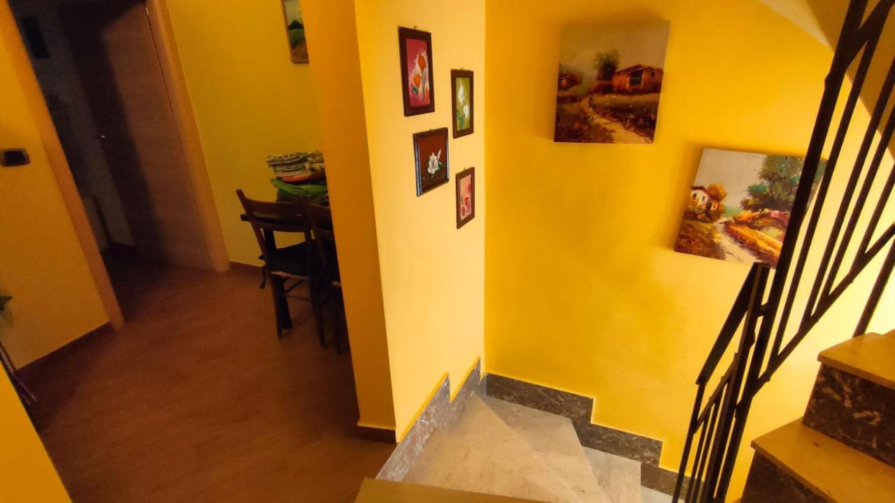 Villa Casa Soprano Da Anita à Messine Extérieur photo