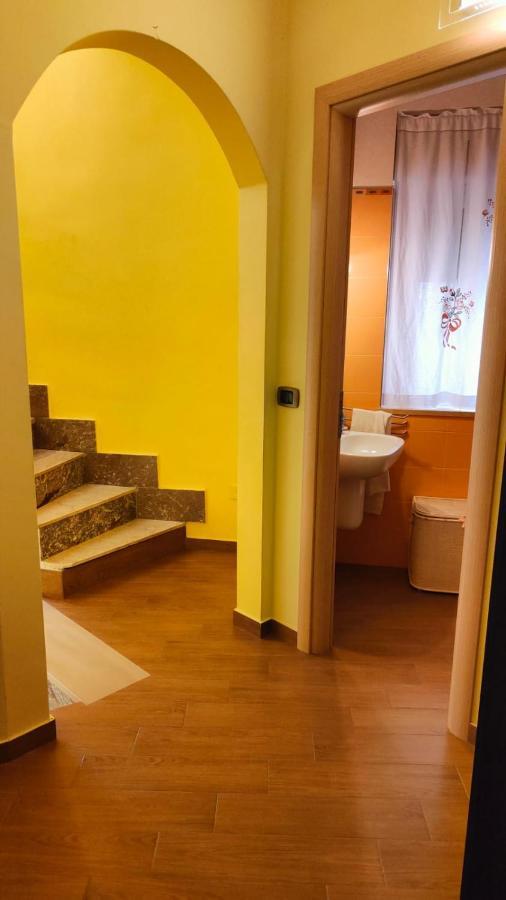 Villa Casa Soprano Da Anita à Messine Extérieur photo